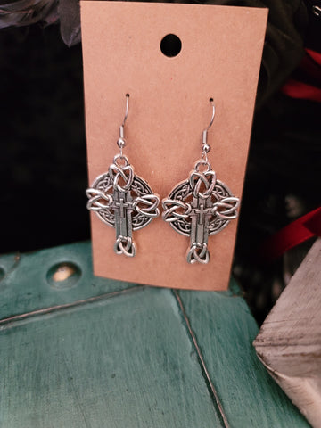Celtic Cross Antiqued Silver Tone